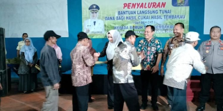 448 Petani Tembakau Terima BLT Bagi Hasil Cukai Tembakau