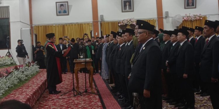 50 Anggota DPRD Demak Diambil Sumpah/Janji Masa Keanggotaan 2024-2029