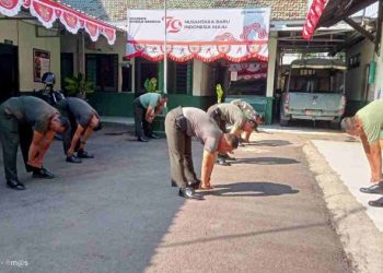 Tetap Bugar dan Jaga Stamina Tubuh,Anggota Koramil 0718/PATI Laksanakan Pembinaan Fisik