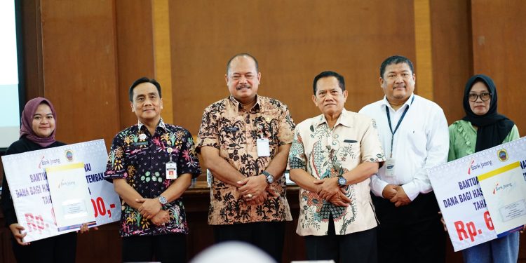Pemkab Pati Salurkan BLT Dana Bagi Hasil Cukai