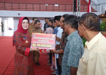 1.396 Warga Terima Bantuan Peningkatan Kualitas RTLH
