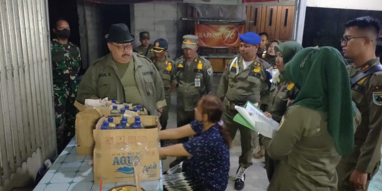 Membandel Jual Es Moni Miras Oplosan di Kalangan Anak Muda,Satpol PP Akan Memproses Hukum