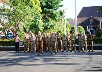 Pj Bupati Pati Pimpin Apel Perdana, Tekankan Pelayanan Publik dan Kewaspadaan