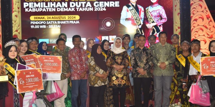 Dea Inayah Gita dan Tegar Rohmat Diana Putra Terpilih Duta Genre Demak