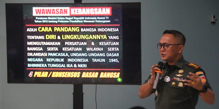 Dandim 0718/Pati Menyampaikan Kuliah Tentang Wawasan Kebangsaan Di Kampus IPMAFA Pati