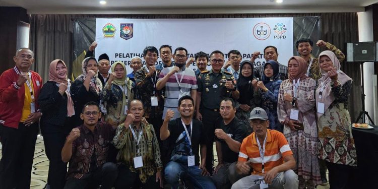 Dandim Pati Letkol Jon Saragi Menjadi Narasumber Peningkatan Kapasitas Aparatur Desa