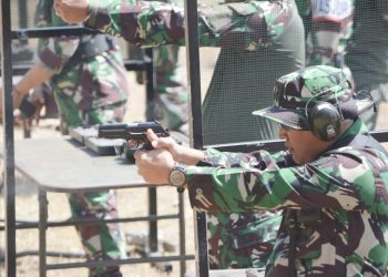 Dandim Pati Sabet Juara Lomba Menembak Pistol Hut Korem Makutarama