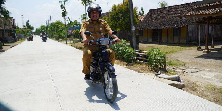 Jalan Rusak di Blora Berhasil Dibangun,Dengan Anggaran Senilai 1,2 Triliun
