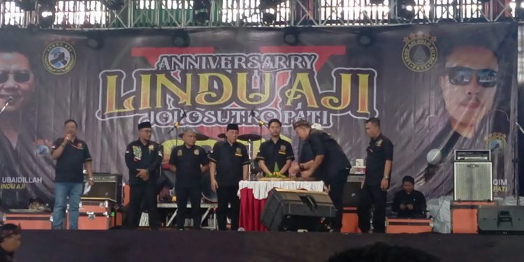 Anniversary DPC Lindu Aji Jolo Sutro Pati ke-5 Dimeriahkan Live Musik Adella