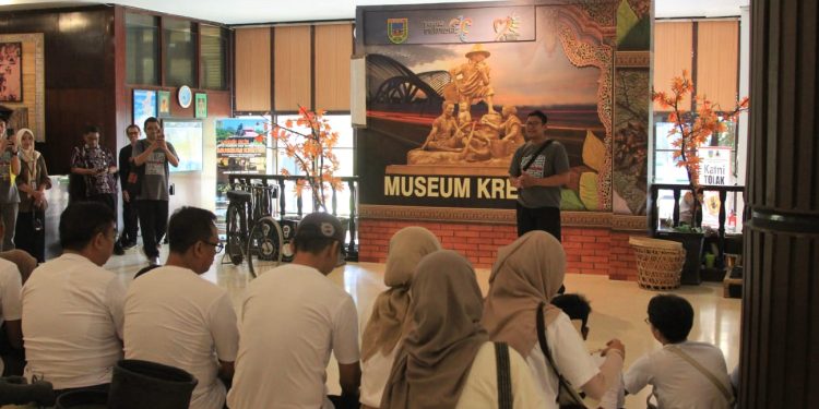 Semarakkan Hari Literasi Internasional, Bea Cukai Gelar Festival Literasi Historia Sejarah Kretek