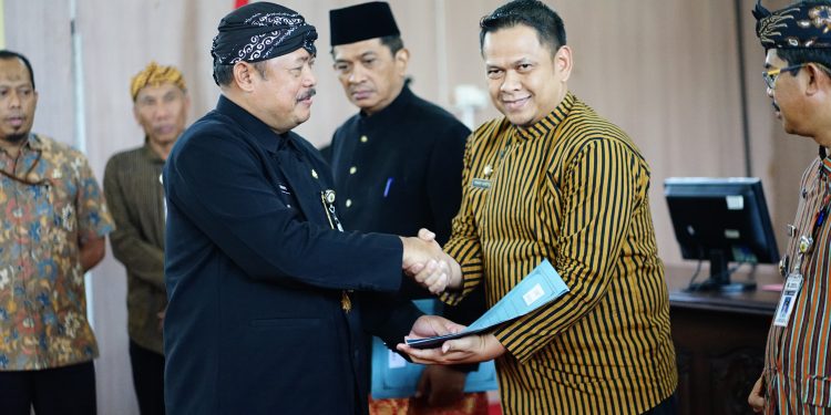 Pj Bupati Pati Pimpin Rapat Koordinasi Pengisian Perangkat Desa