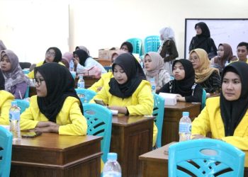 Pemkab Rembang serahkan Beasiswa Untuk 50 Mahasiswa Prestasi, Berupa UKT dan Biaya Hidup Selama 4 Tahun