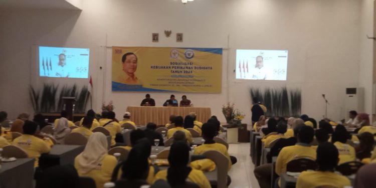 Firman Soebagyo Anggota DPR RI Komisi IV Selenggarakan Kegiatan Sosialisasi Kebijakan Perikanan Budidaya di Rembang