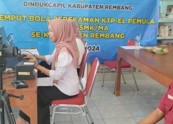 Jemput Bola ke-18 Sekolah,1.090 Pemilih Pemula Telah lakukan Rekaman KTP Elektronik